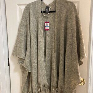 NEW Vince Camuto Grey Poncho/Ruana